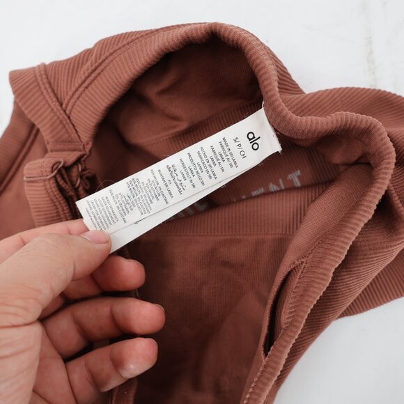 ALO Yoga Top Womens Small Seamless Ribbed Favorite Bra Tank gym running - Picture 7 of 9